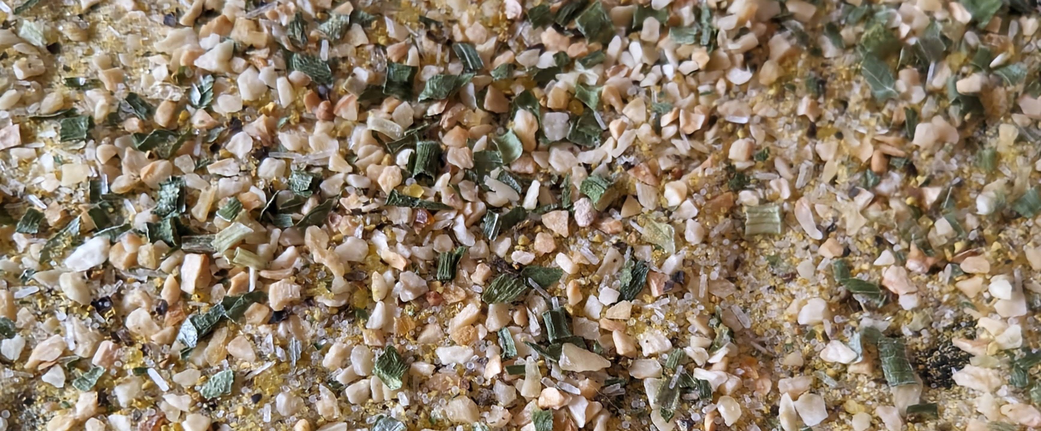 An extreme close-up of Oni Garlic Rice Spice mix.